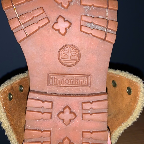 COPY - TIMBERLAND Boots w Fleece - Picture 5 of 5